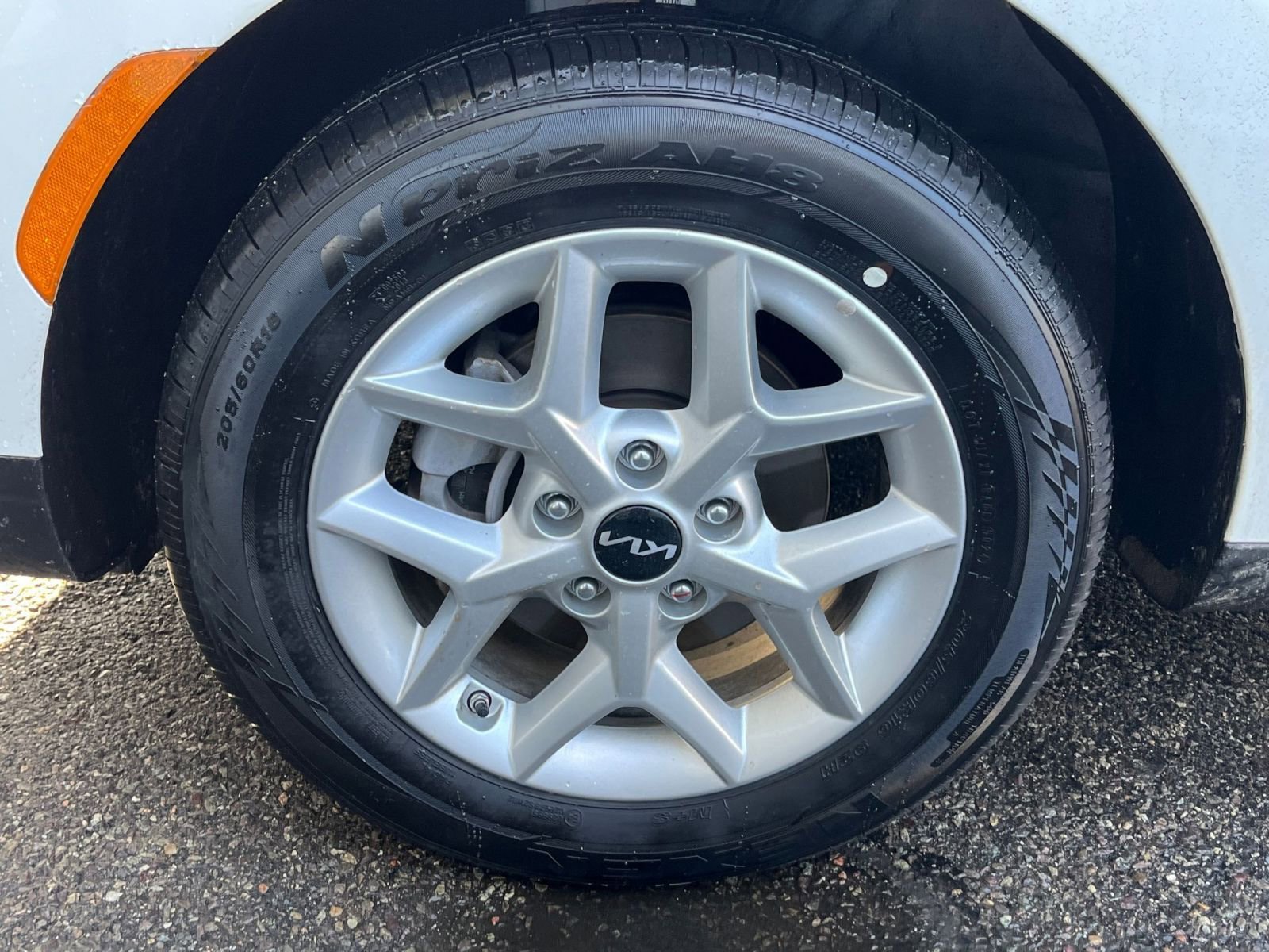 Used 2025 Kia Soul LX w/ LX Technology Package image 25