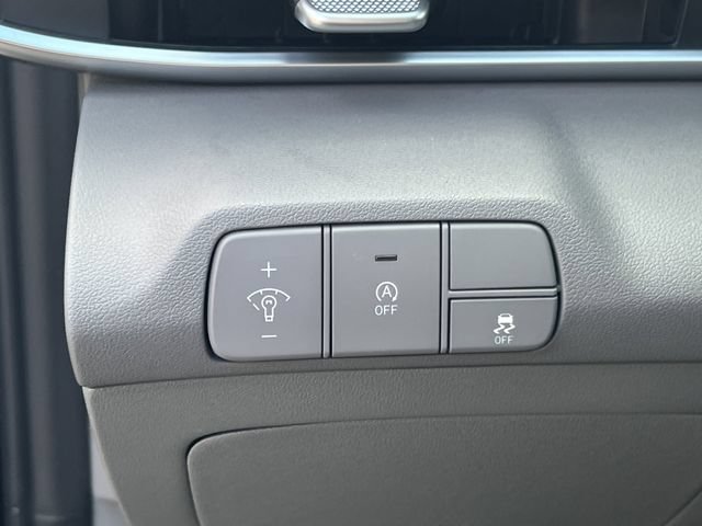 New 2026 Hyundai Elantra SE FWD image 20