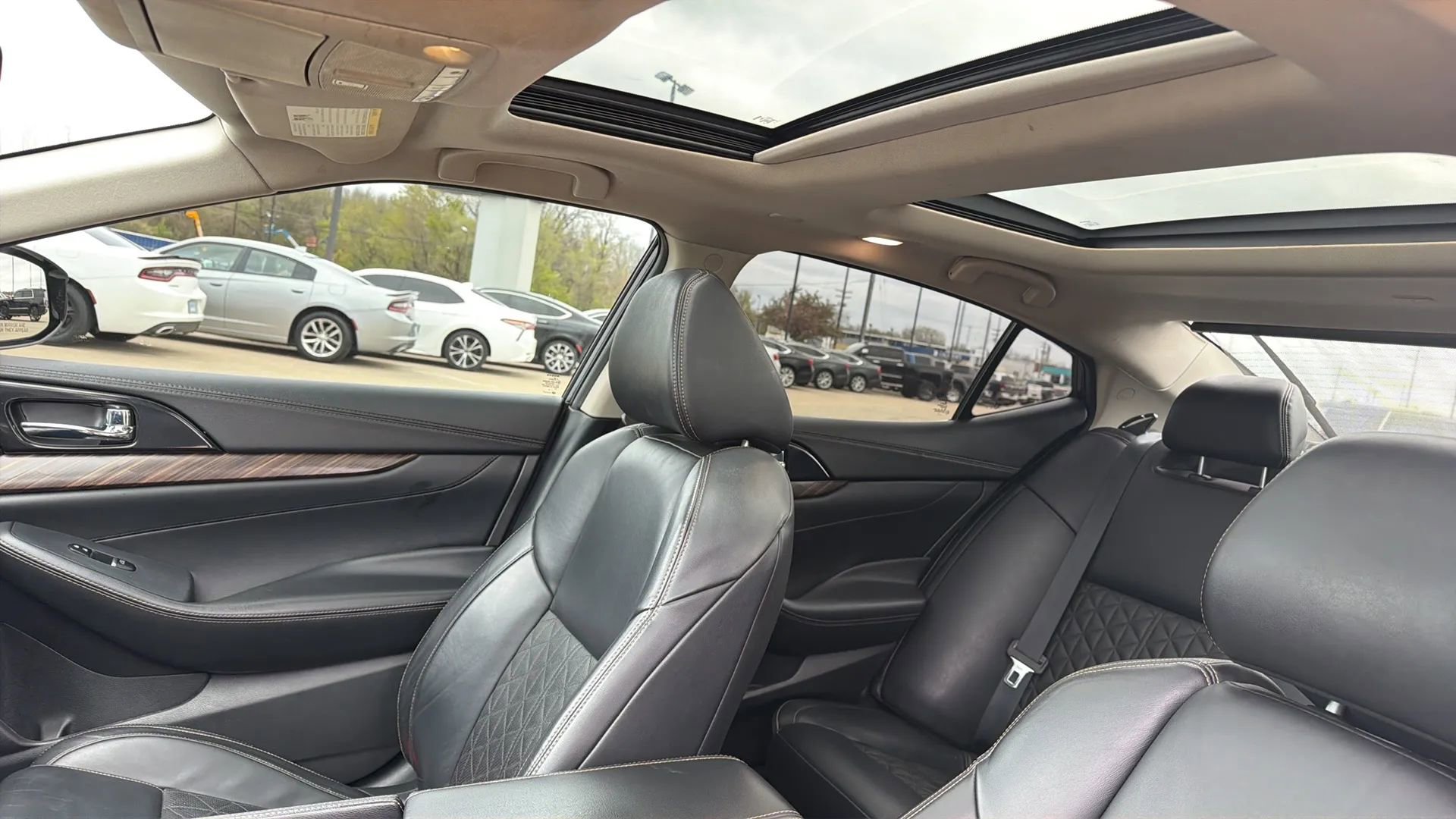 Used 2018 Nissan Maxima Platinum image 65