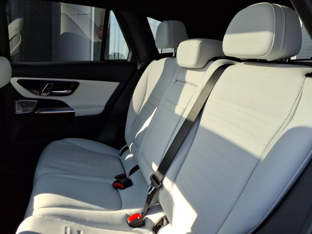 Certified 2023 Mercedes-Benz GLC 300 4MATIC image 27