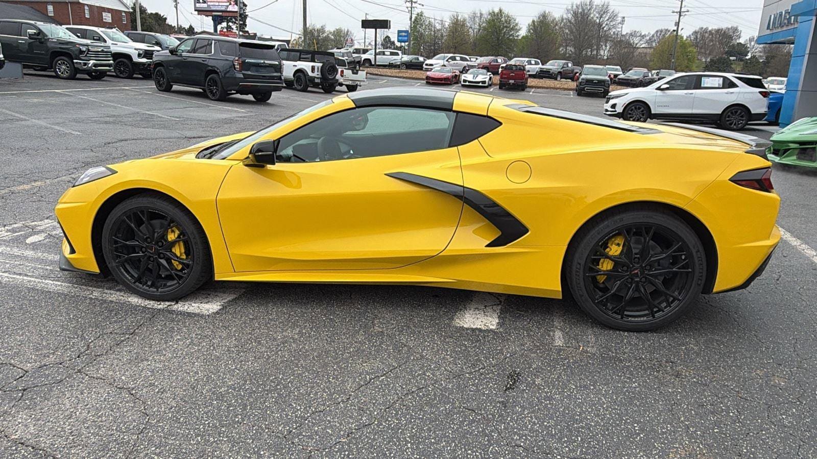 New 2026 Chevrolet Corvette Stingray Coupe w/ 1LT RWD image 8