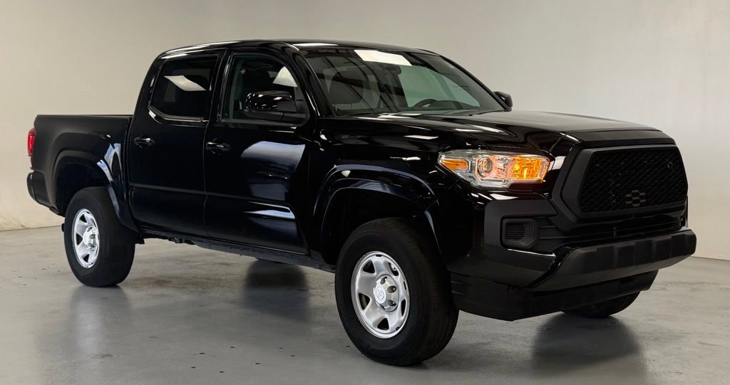 Used 2022 Toyota Tacoma SR w/ SR Convenience Package RWD image 6