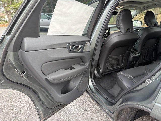 New 2026 Volvo XC60 B5 Ultra w/ Climate Package AWD/4WD image 11