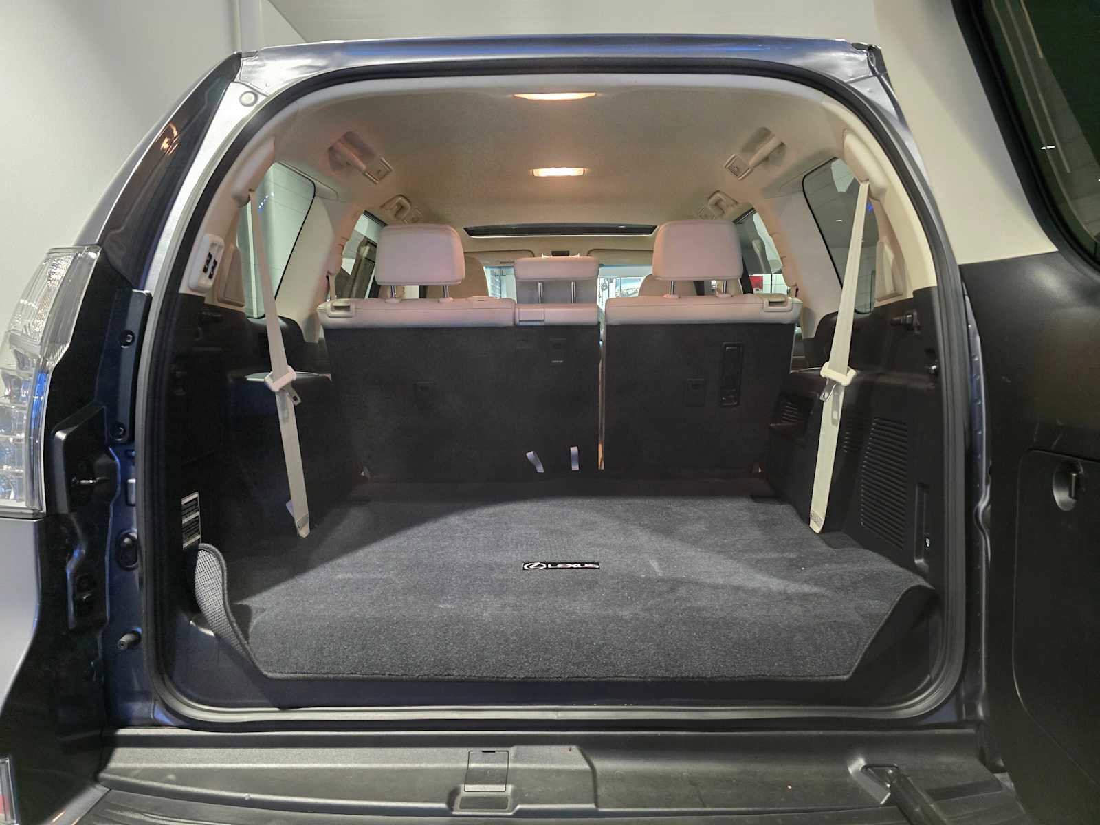 Used 2023 Lexus GX 460 Premium w/ Premium Plus Package image 20