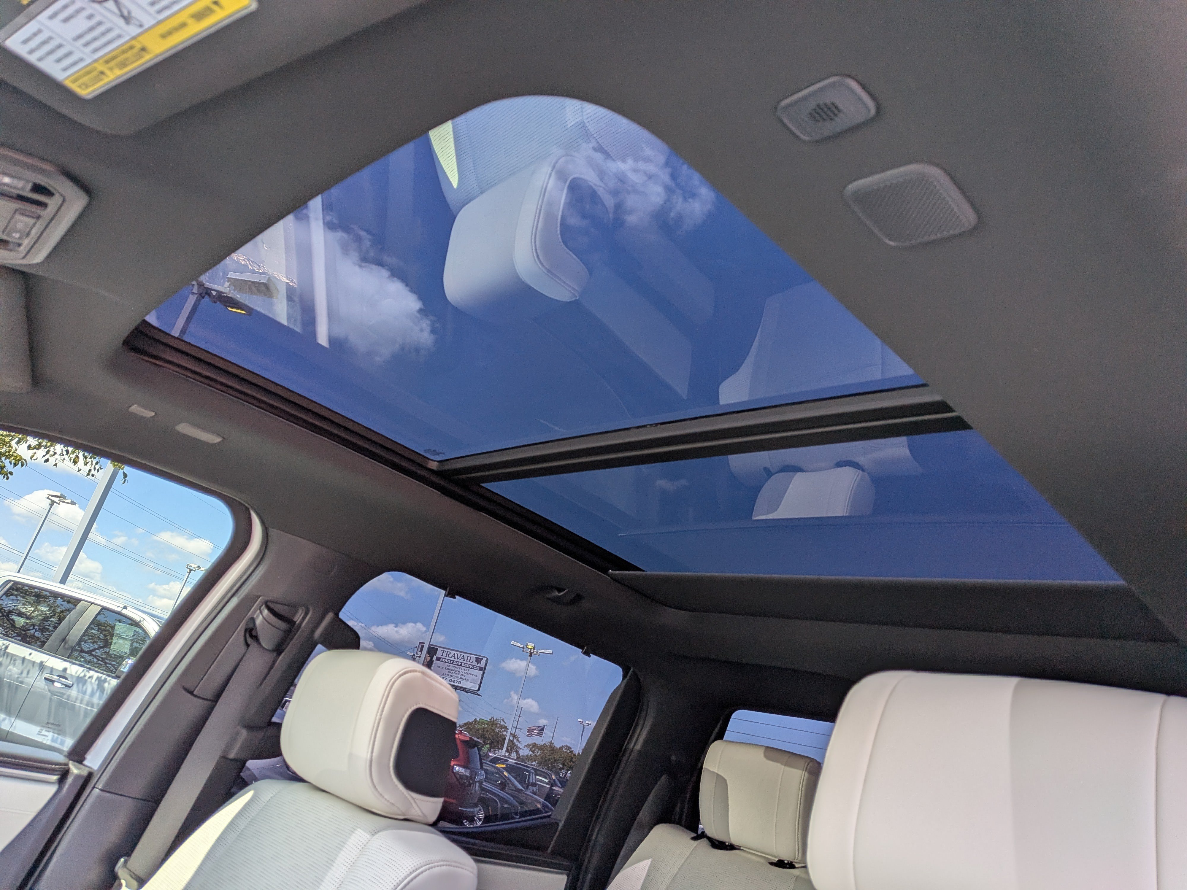 Used 2023 Toyota Tundra Capstone AWD/4WD image 19