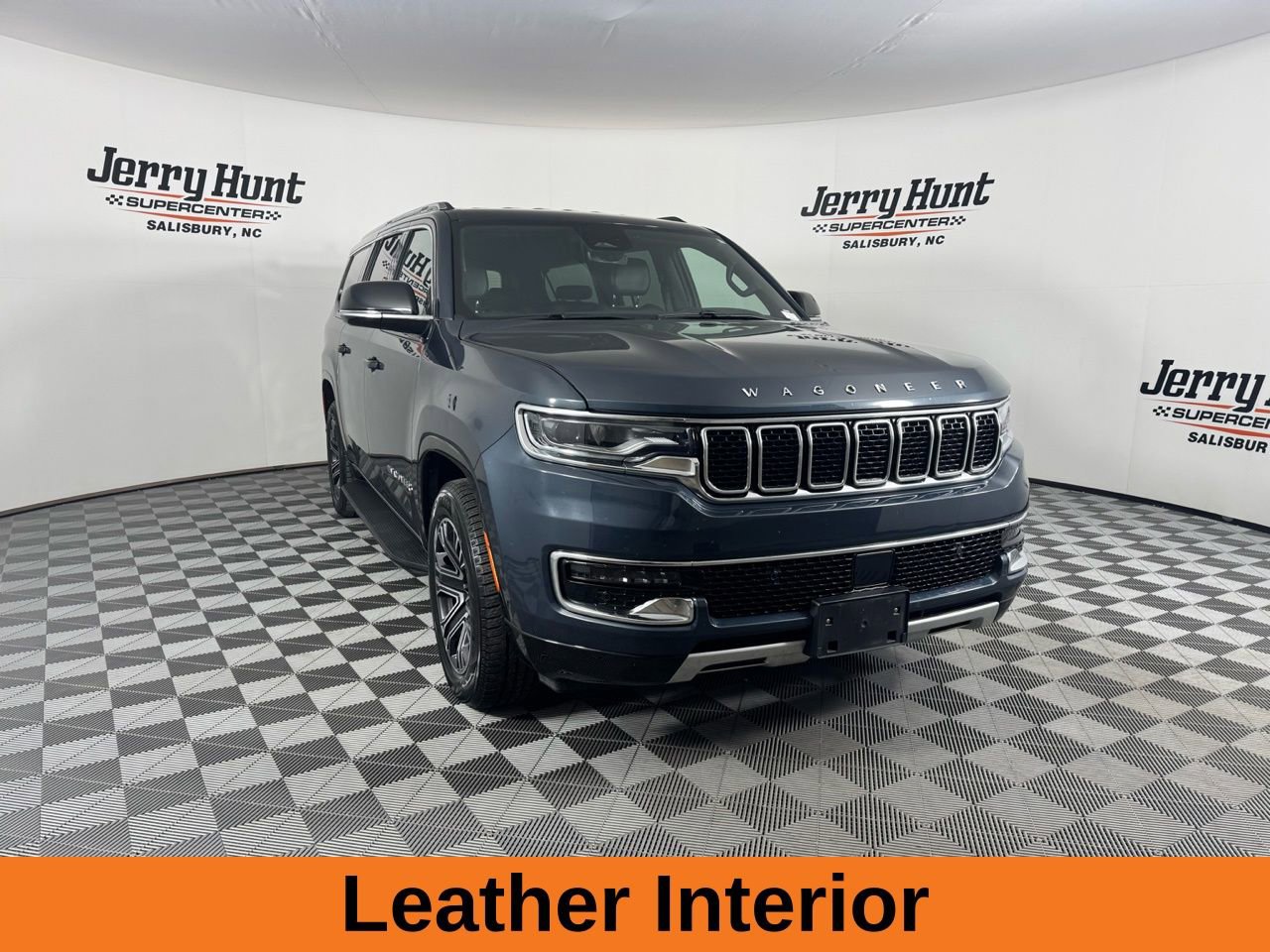 Used 2024 Jeep Wagoneer L Series II w/ Flexible Seating Group image 6