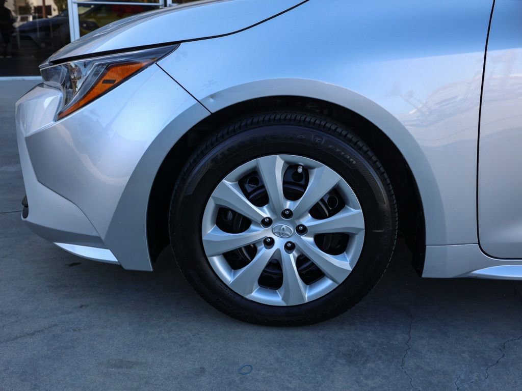 Used 2024 Toyota Corolla LE image 11