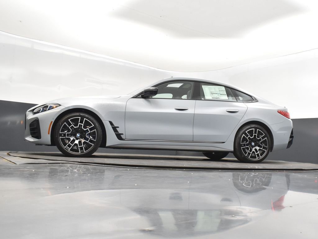 New 2026 BMW 430i w/ M Sport Package image 39