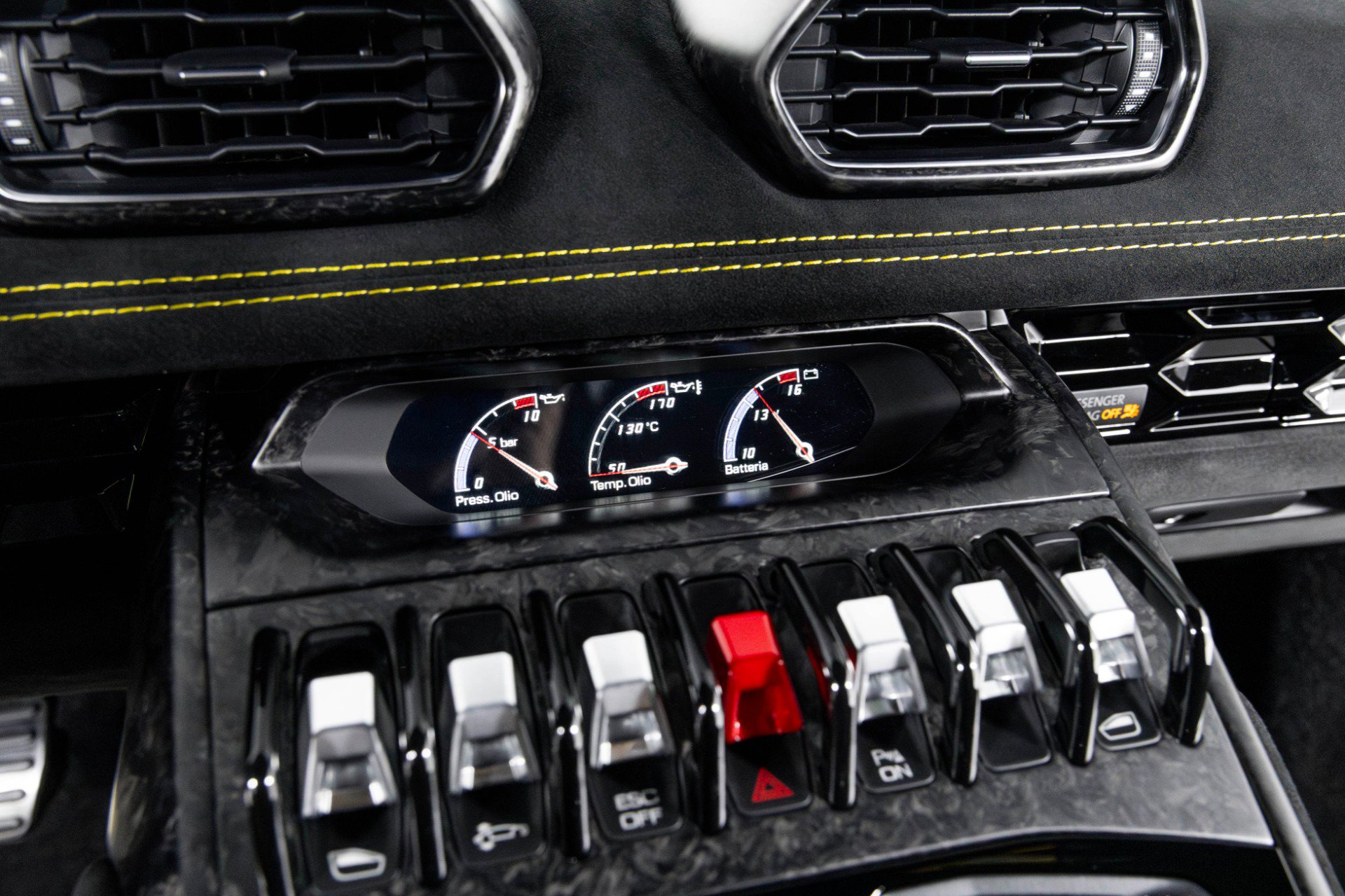 Used 2018 Lamborghini Huracan Performante image 27