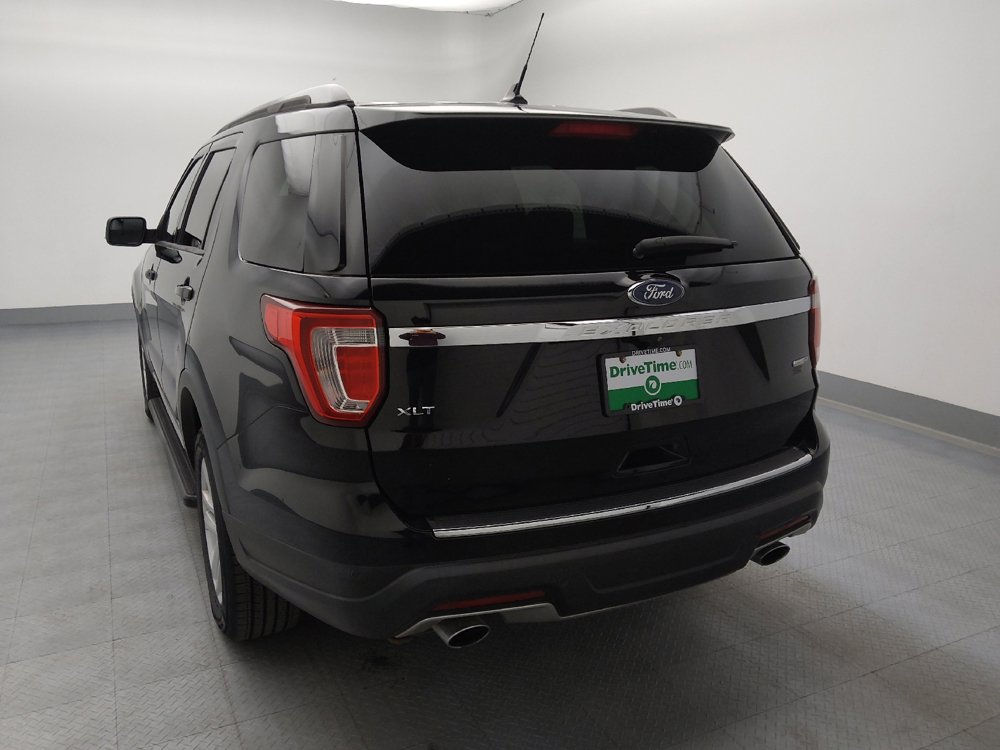 Used 2018 Ford Explorer XLT w/ Equipment Group 201A AWD/4WD image 6