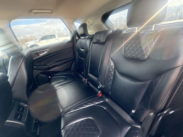 Used 2023 Ford Edge Titanium image 26