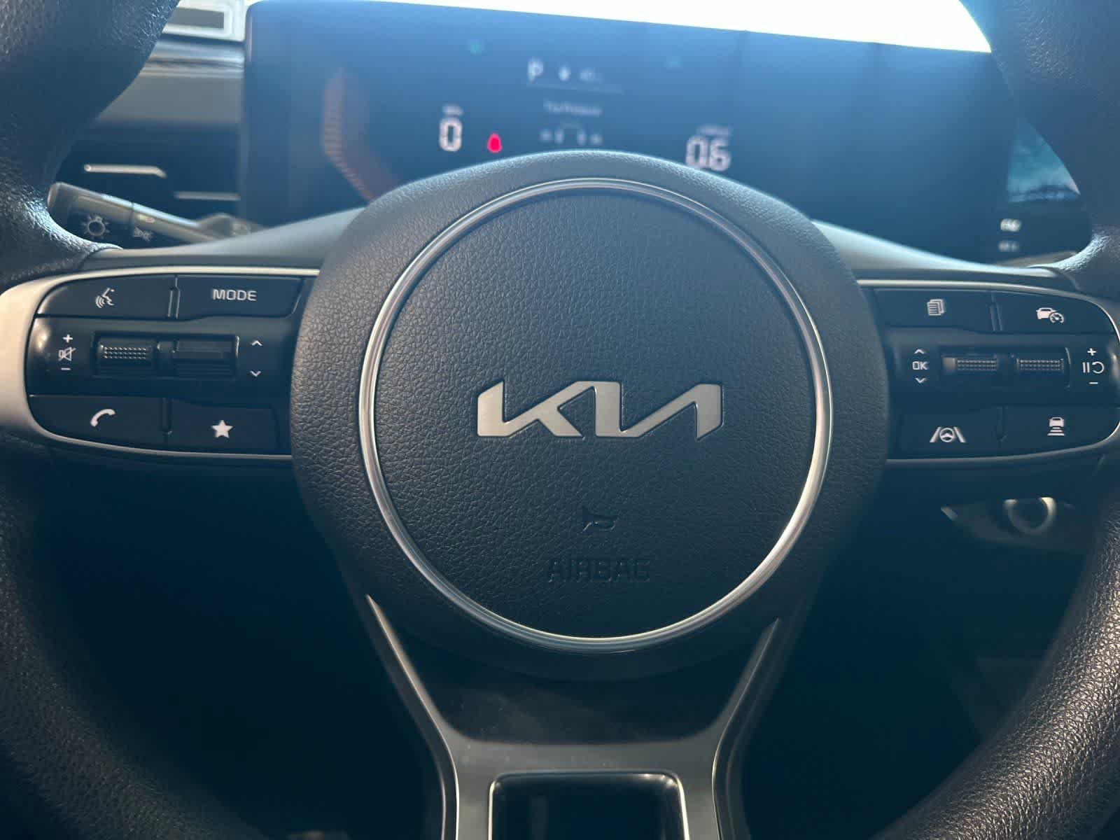 Used 2026 Kia K5 LXS FWD image 23