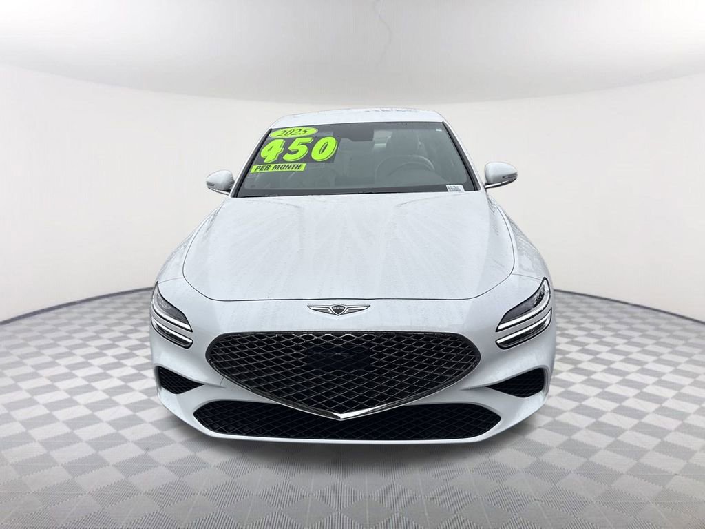 Used 2025 Genesis G70 2.5T image 2