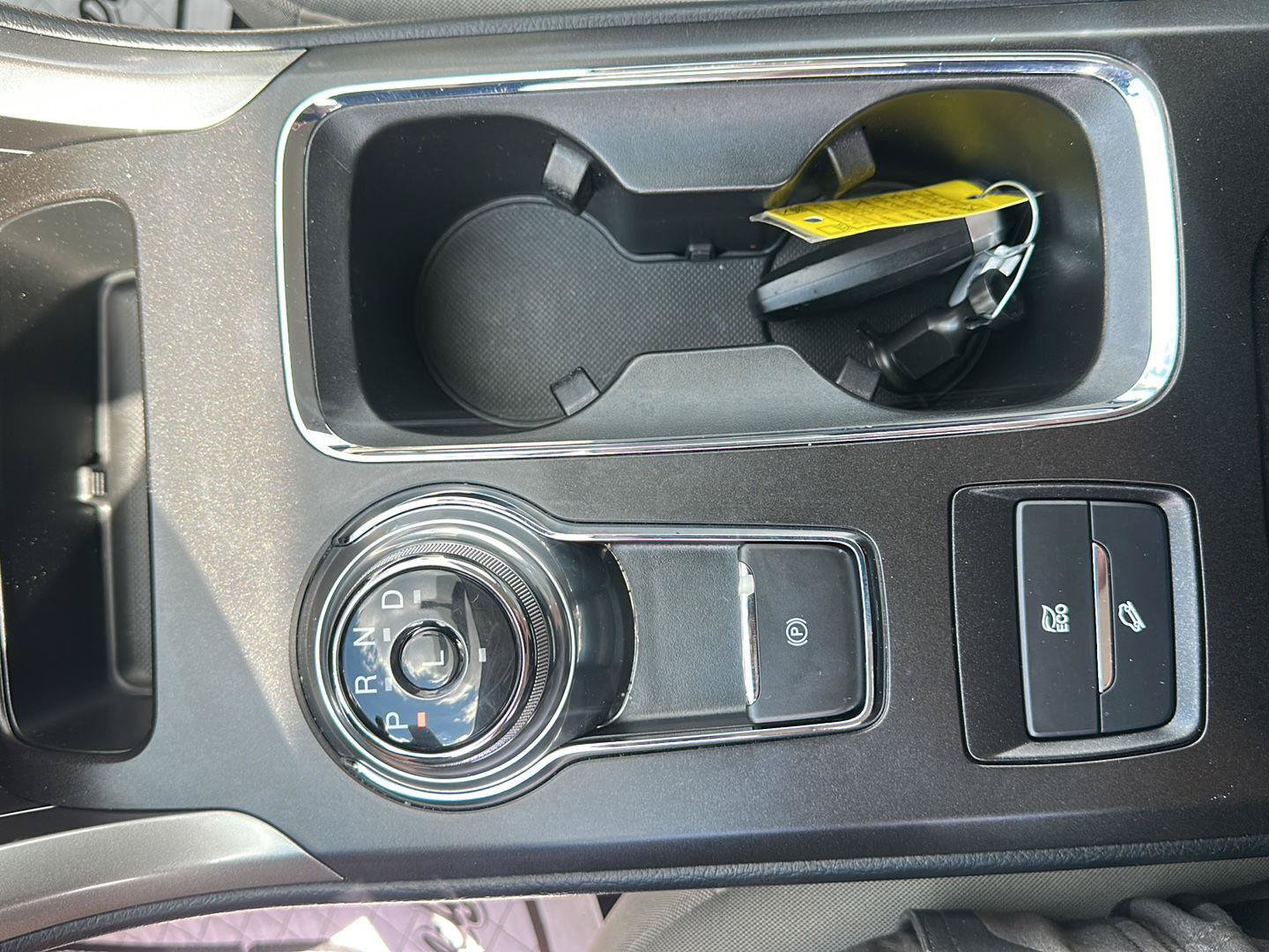 Used 2018 Ford Fusion S FWD image 27