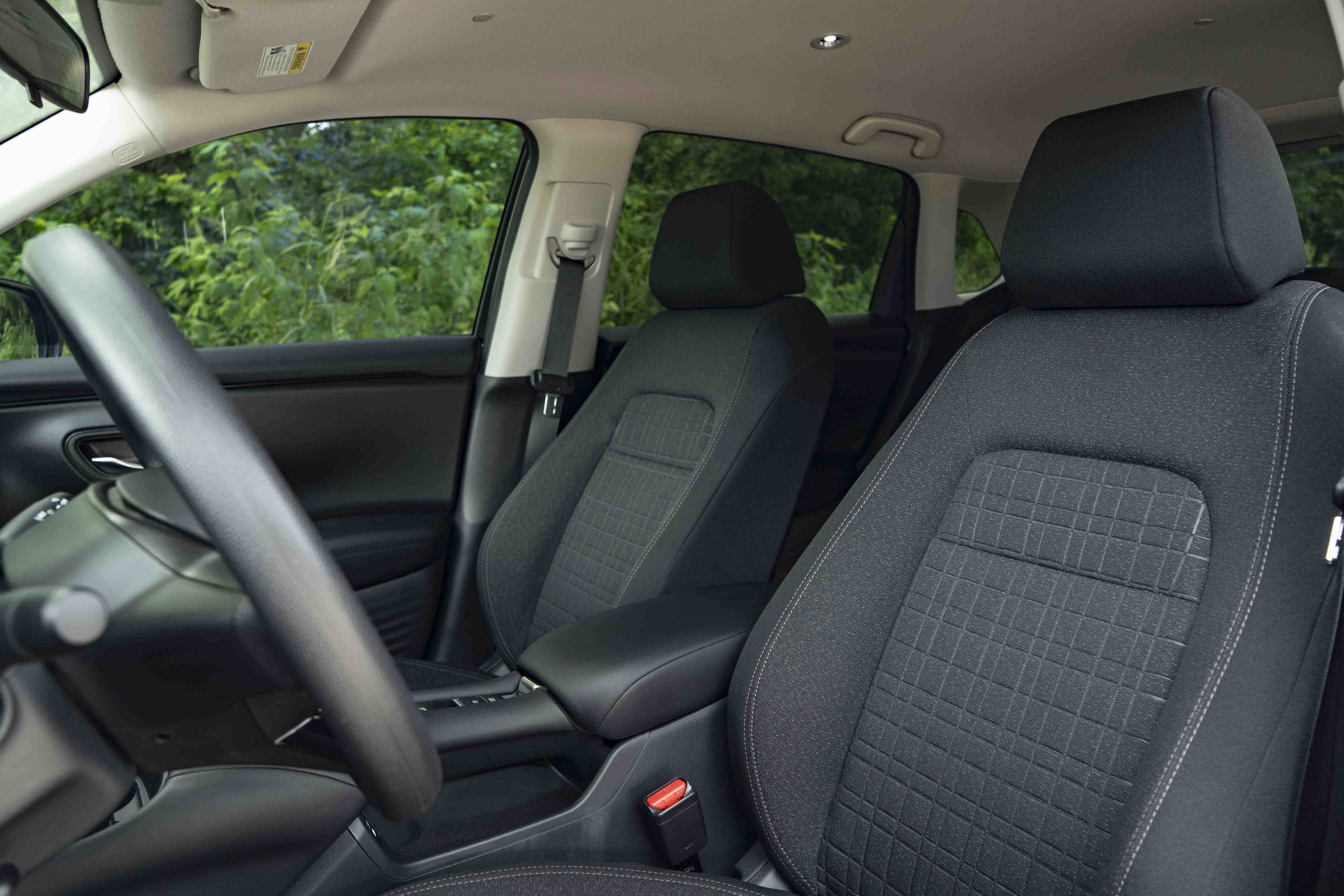 Certified 2026 Honda HR-V LX image 17