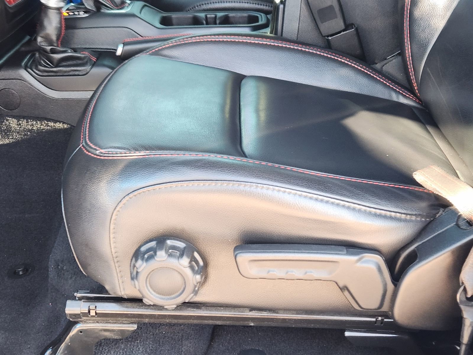 Used 2020 Jeep Gladiator Rubicon AWD/4WD image 26
