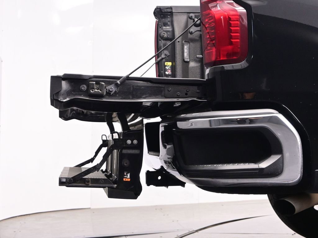 Used 2021 Chevrolet Silverado 1500 LT w/ All Star Edition Plus image 13