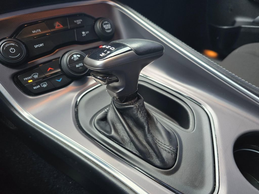 Used 2020 Dodge Challenger SXT image 23