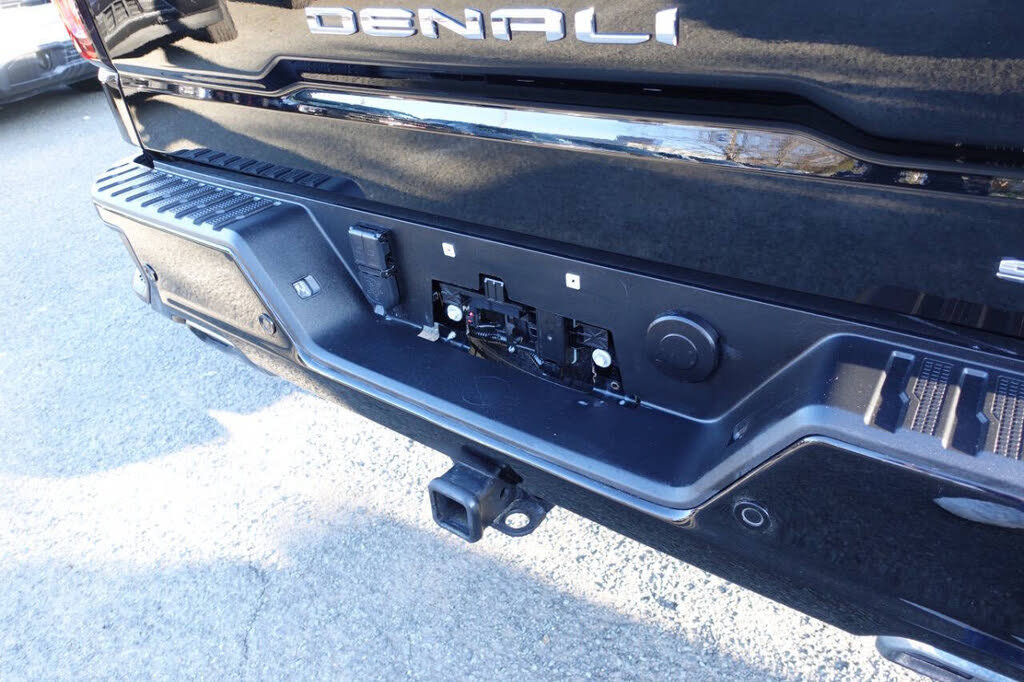 Used 2023 GMC Sierra 1500 Denali w/ Denali Reserve Package AWD/4WD image 30