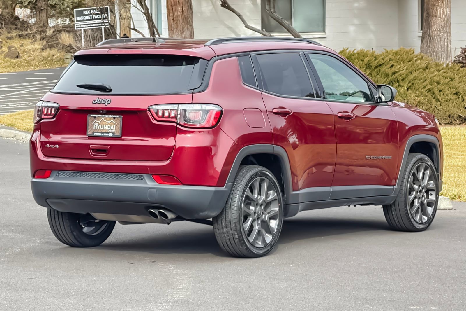 Used 2021 Jeep Compass 80th Special Edition w/ Sun and Sound Group image 4