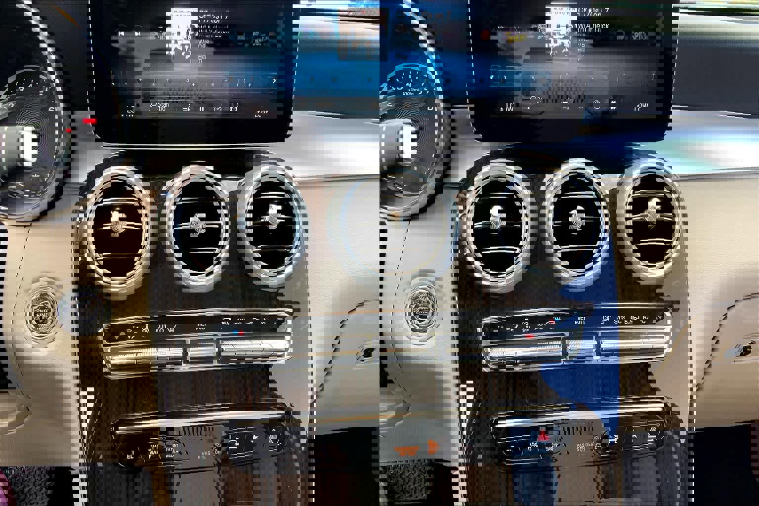 Certified 2022 Mercedes-Benz GLC 300 image 33