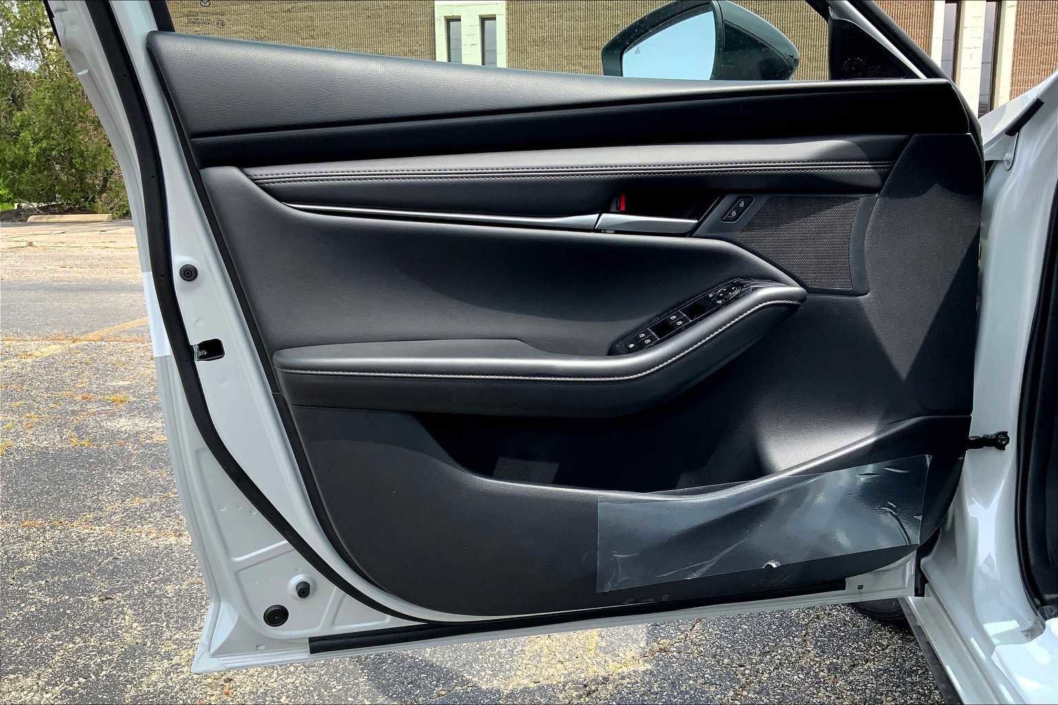 New 2025 MAZDA MAZDA3 s image 11