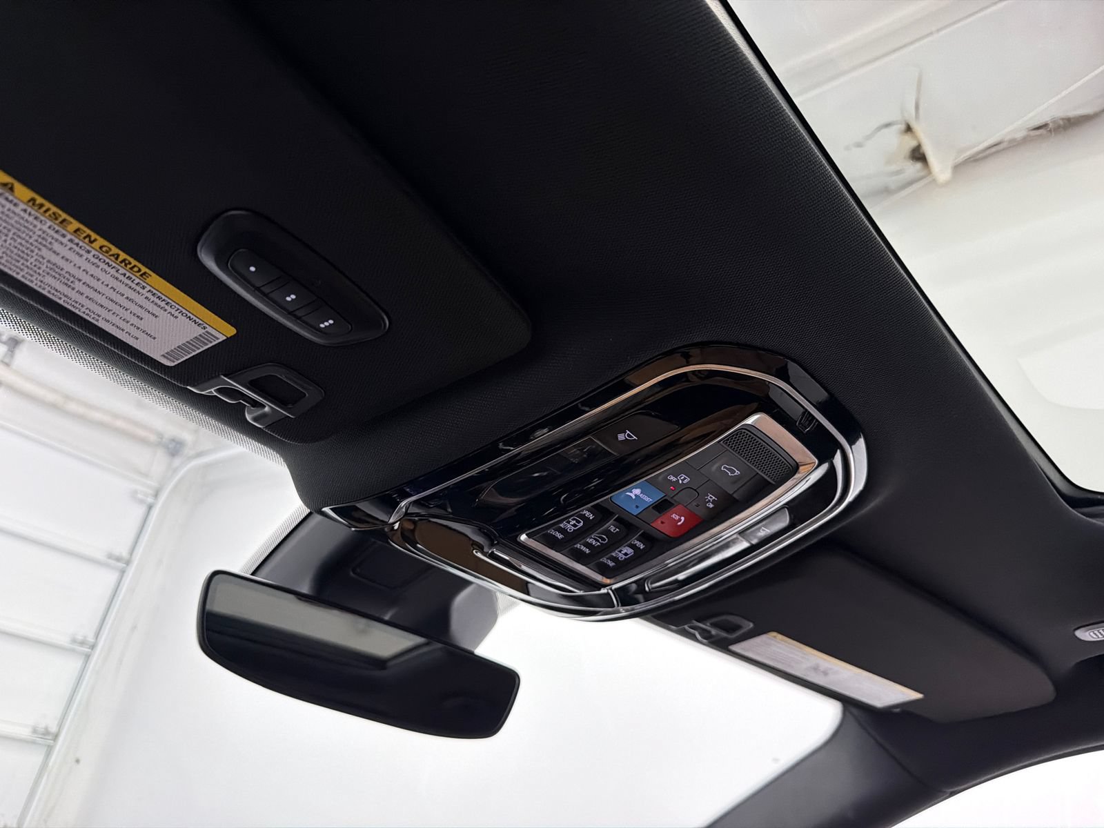 Used 2022 Jeep Grand Cherokee Summit AWD/4WD image 32