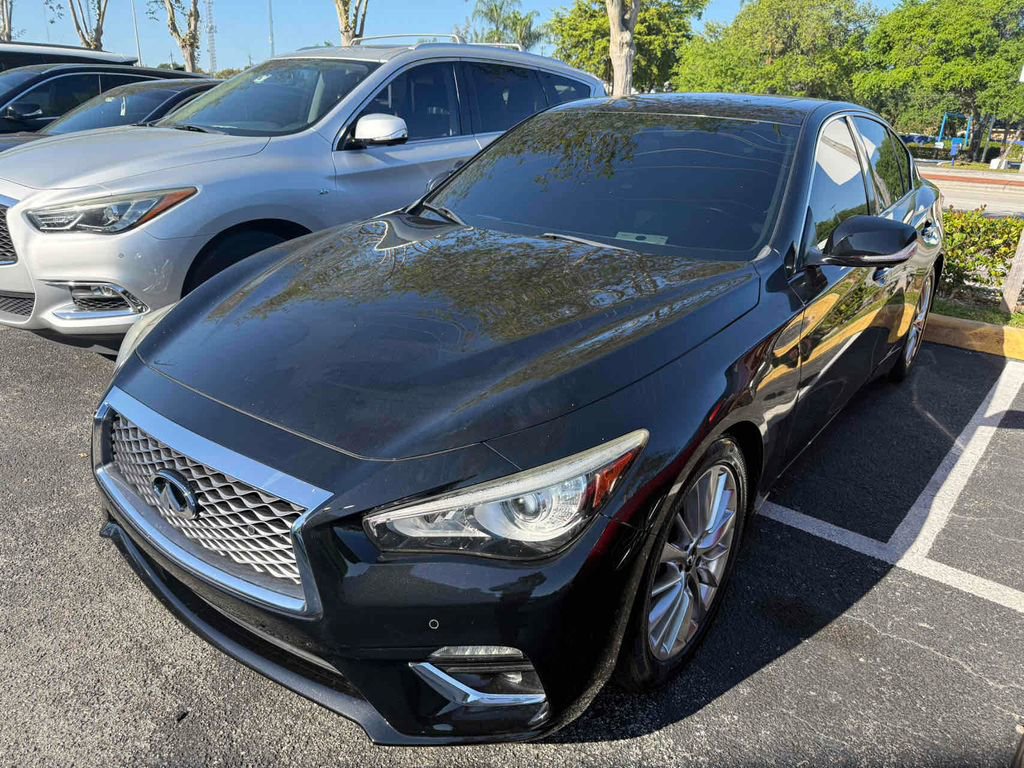 Used 2021 INFINITI Q50 Luxe image 1