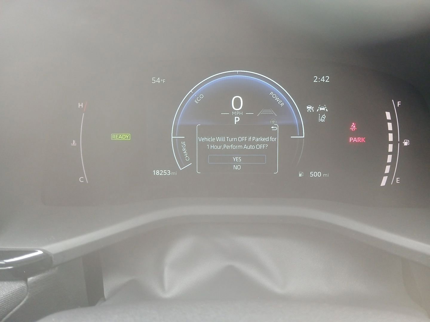 Used 2025 Toyota Camry LE image 5