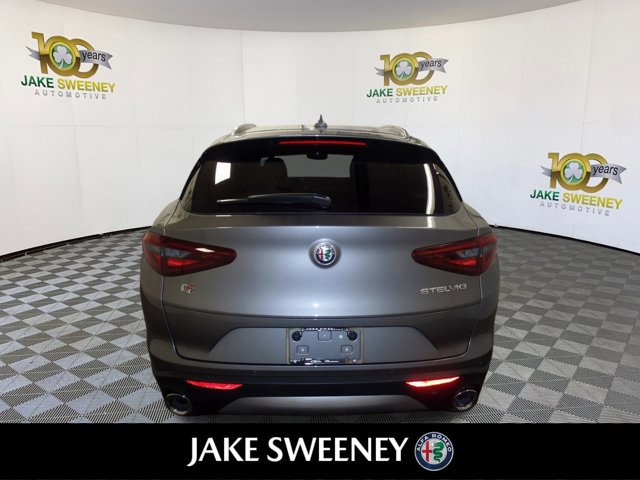 Used 2018 Alfa Romeo Stelvio Ti image 9