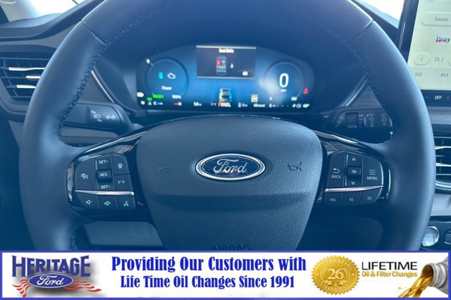 New 2025 Ford Escape SE w/ PHEV Premium Package image 21