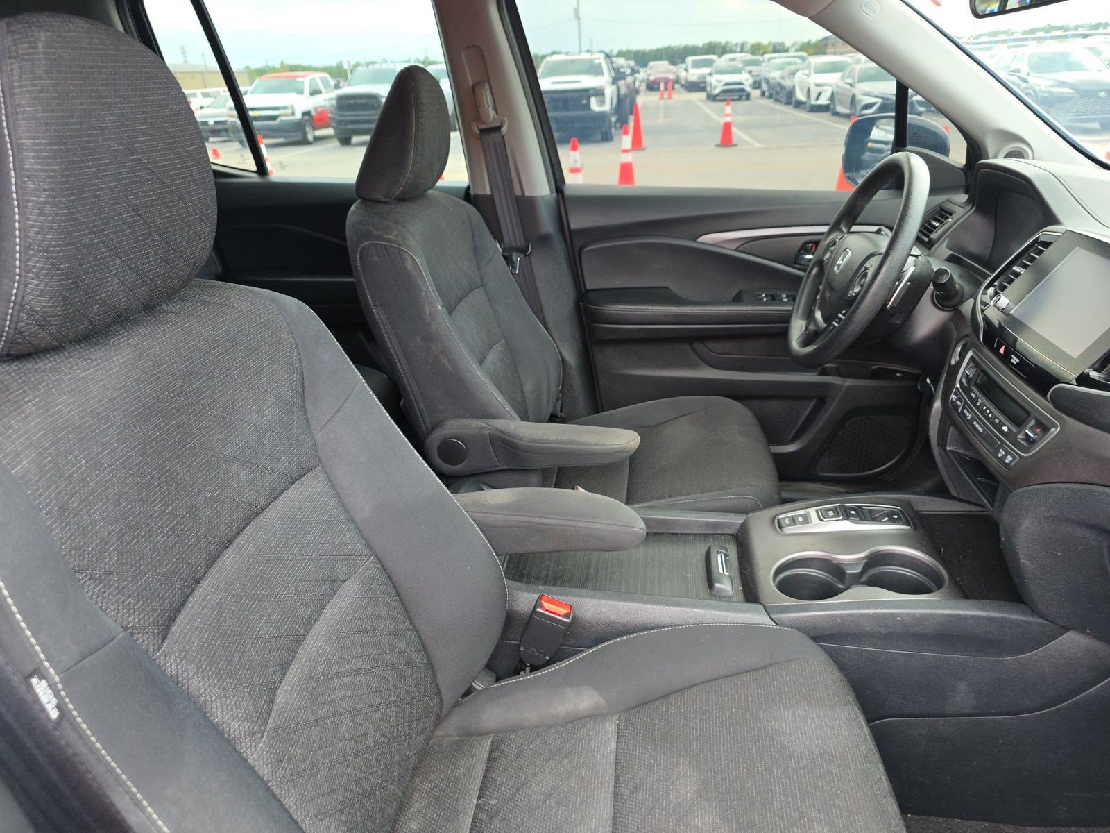 Used 2023 Honda Ridgeline Sport image 10