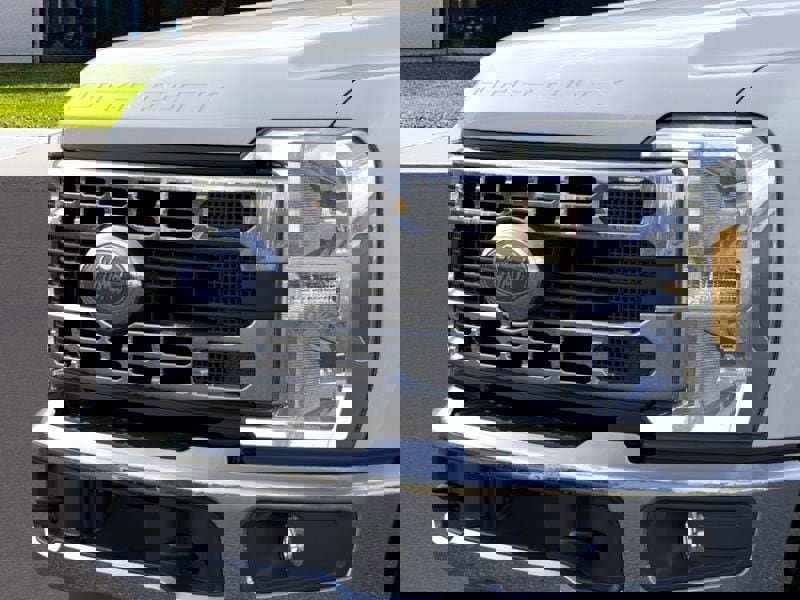 New 2026 Ford F350 XLT w/ 360-Degree Camera Package image 17