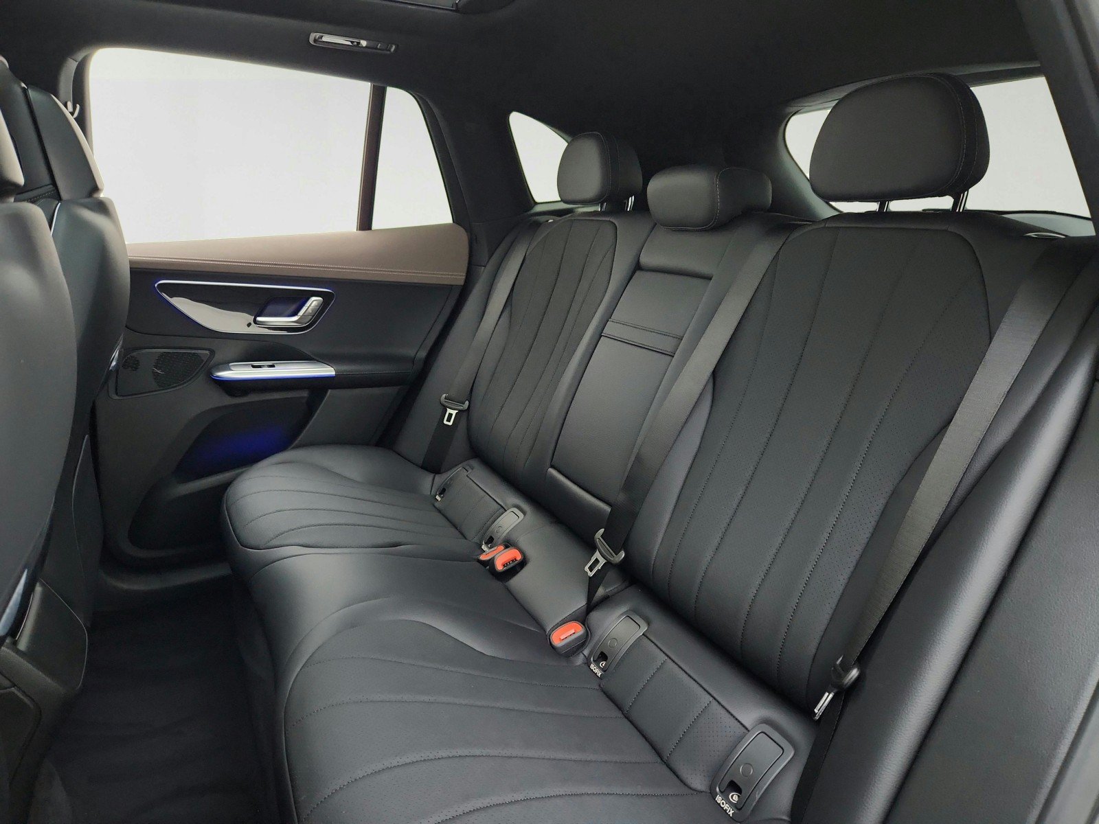 New 2026 Mercedes-Benz EQE 320 4MATIC SUV image 23