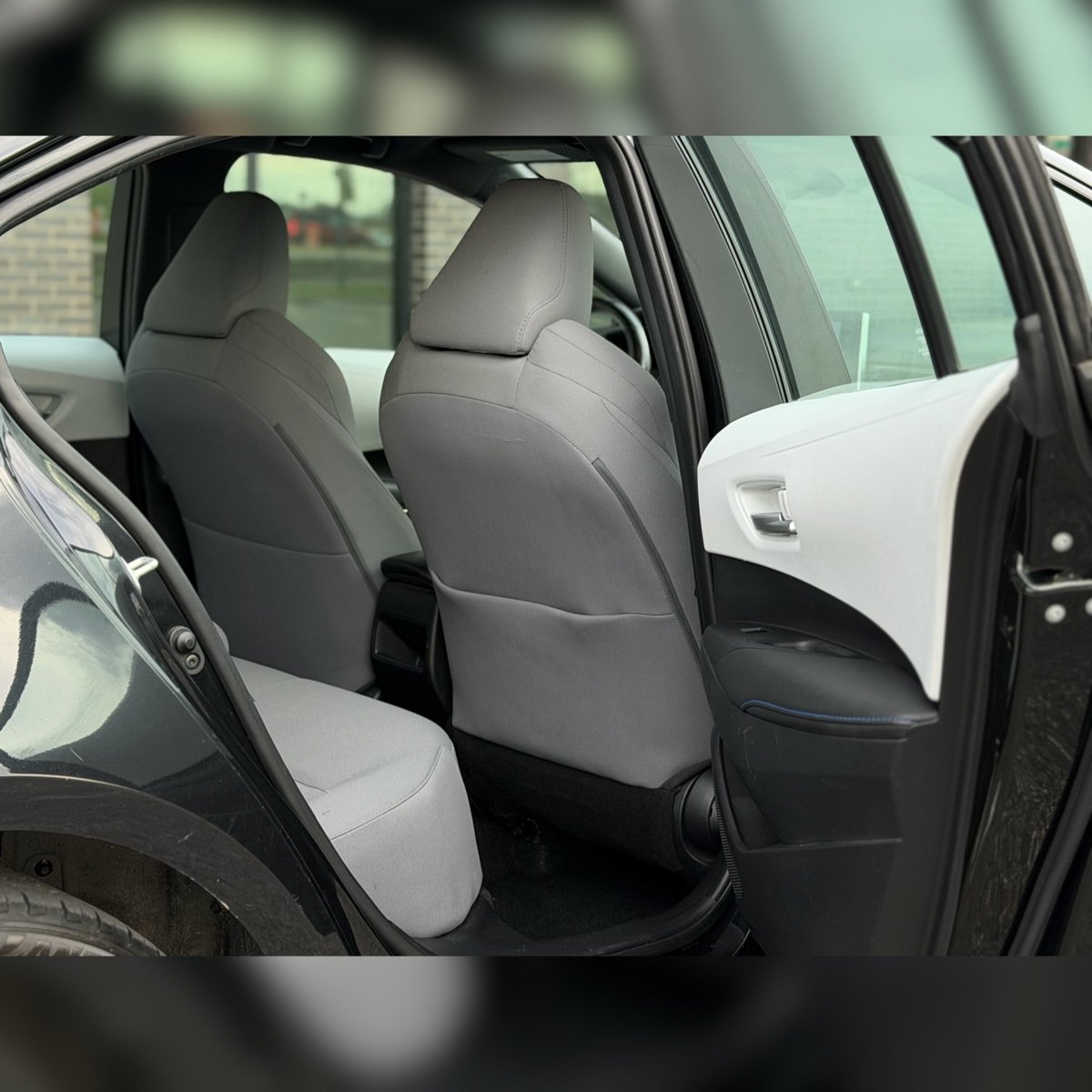 Used 2020 Toyota Corolla SE FWD image 8