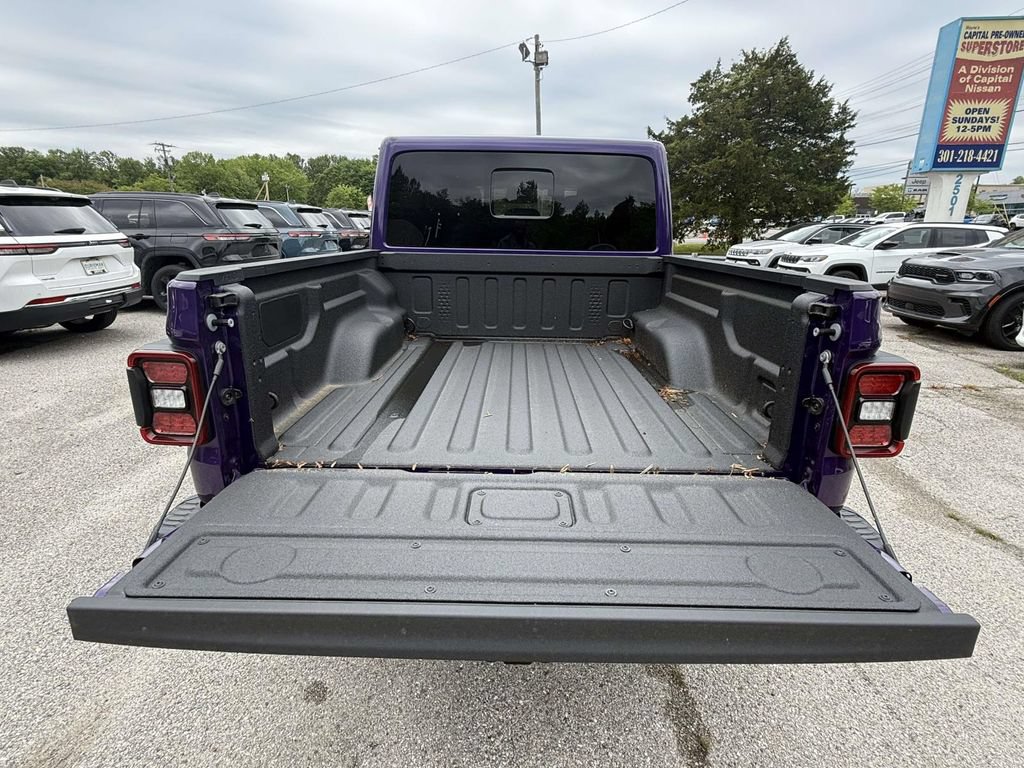 New 2026 Jeep Gladiator Rubicon AWD/4WD image 11