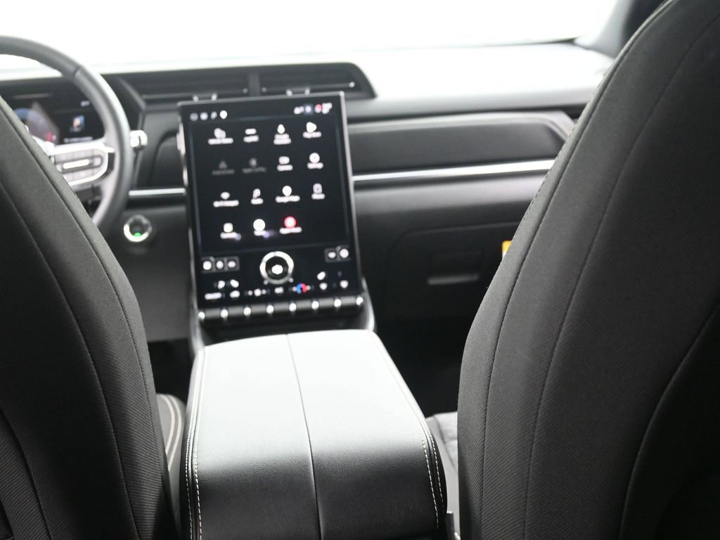 Used 2026 GMC Terrain Elevation image 14