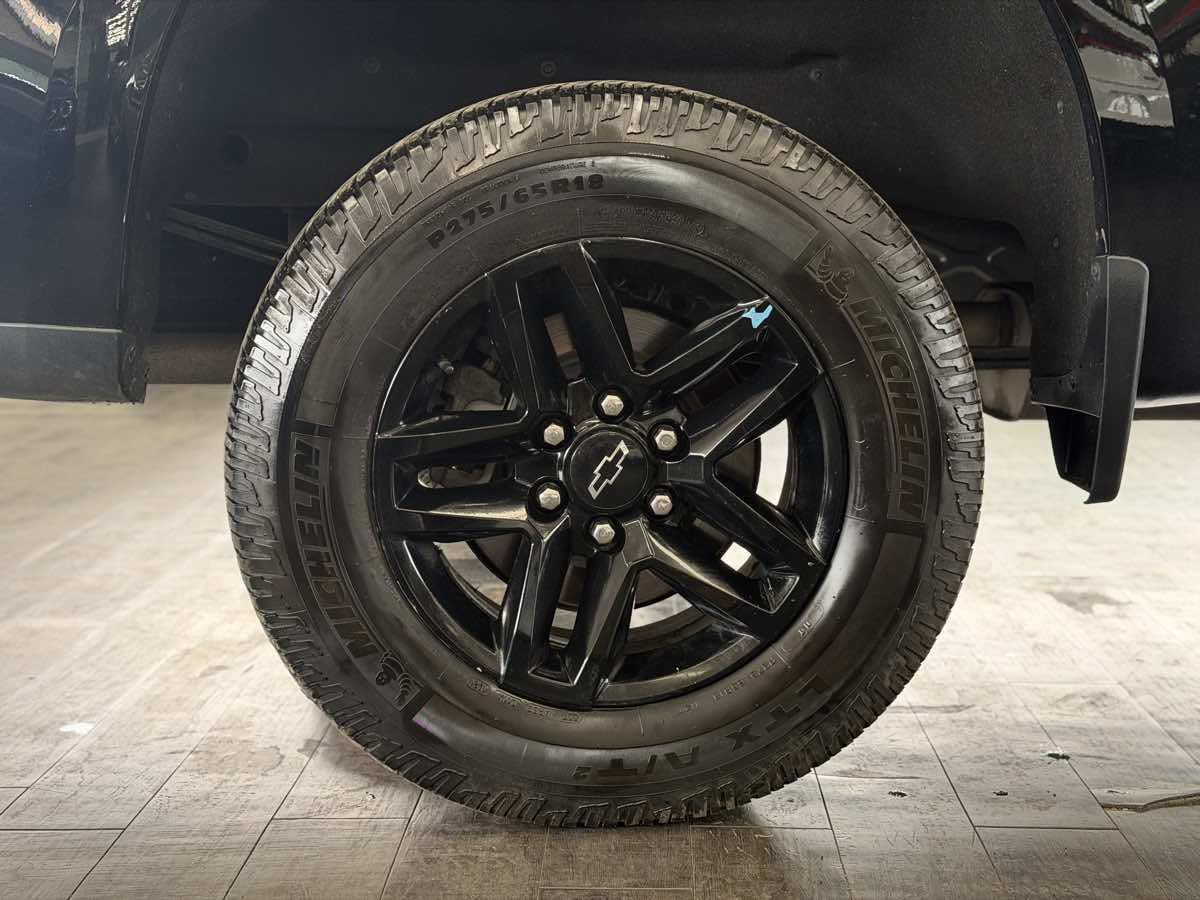 Used 2022 Chevrolet Silverado 1500 LT Trail Boss w/ LT Trail Boss Premium Package AWD/4WD image 18