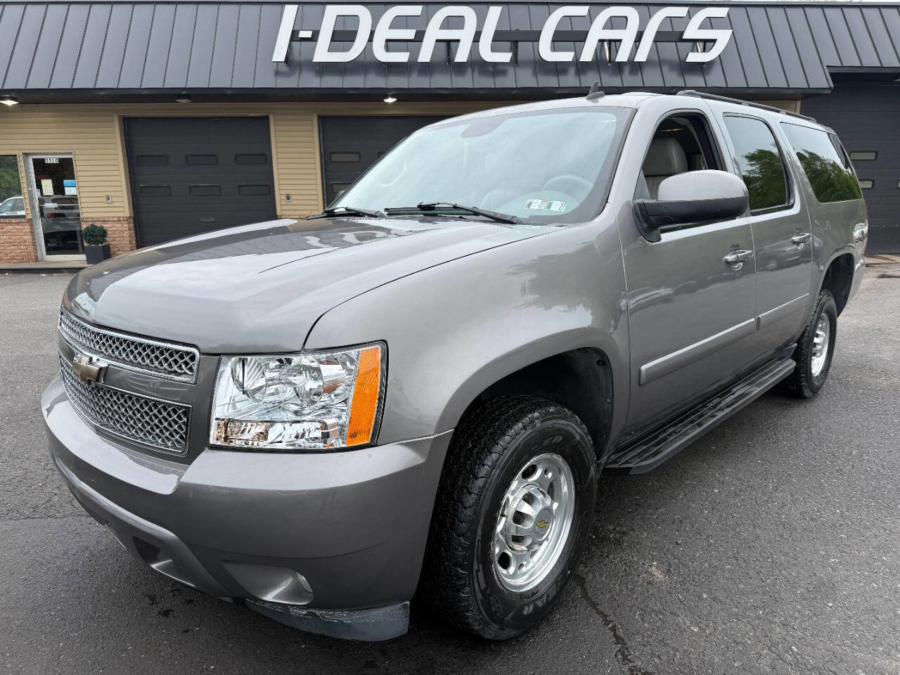Used 2007 Chevrolet Suburban 2500 LT w/ LT Preferred Equipment Group