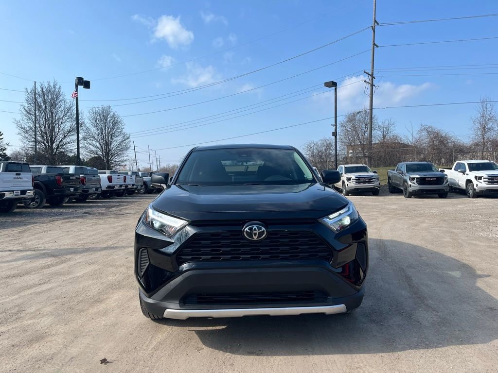 Used 2024 Toyota RAV4 LE image 3