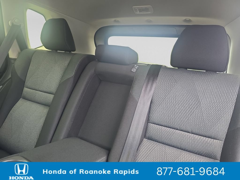 Used 2024 Nissan Rogue SV AWD/4WD image 16