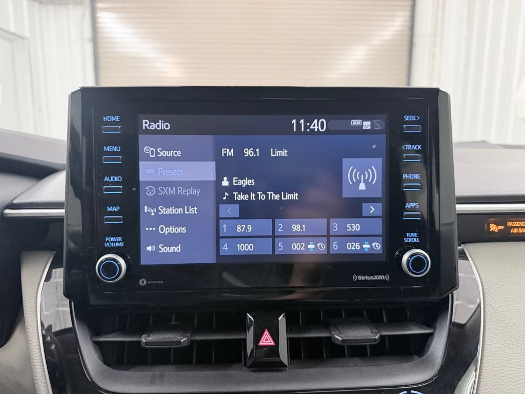 Used 2022 Toyota Corolla LE FWD image 18