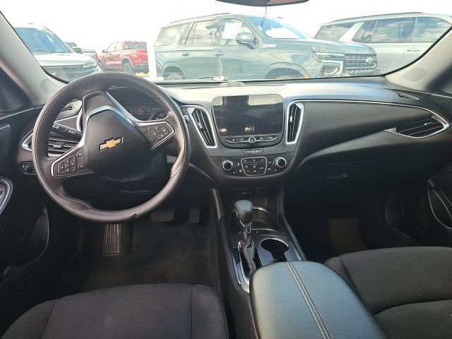 Used 2021 Chevrolet Malibu LT FWD image 11