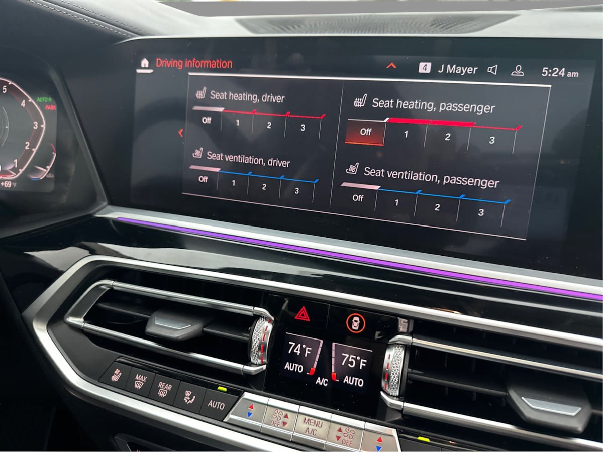 Used 2019 BMW X7 xDrive50i w/ Dynamic Handling Package AWD/4WD image 48