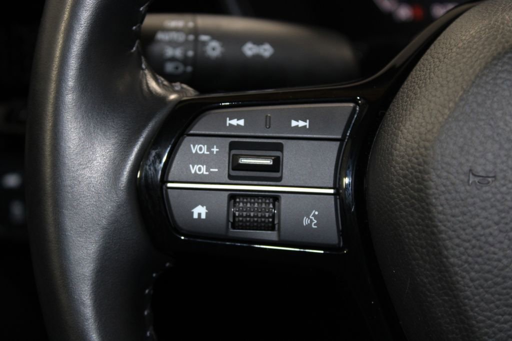 Used 2025 Honda CR-V EX-L image 35