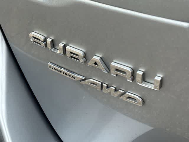 Used 2023 Subaru Outback Limited XT AWD/4WD image 11