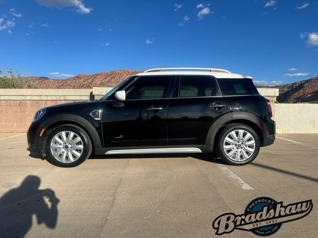 Used 2021 MINI Cooper Countryman S w/ Driver Assistance Package image 4