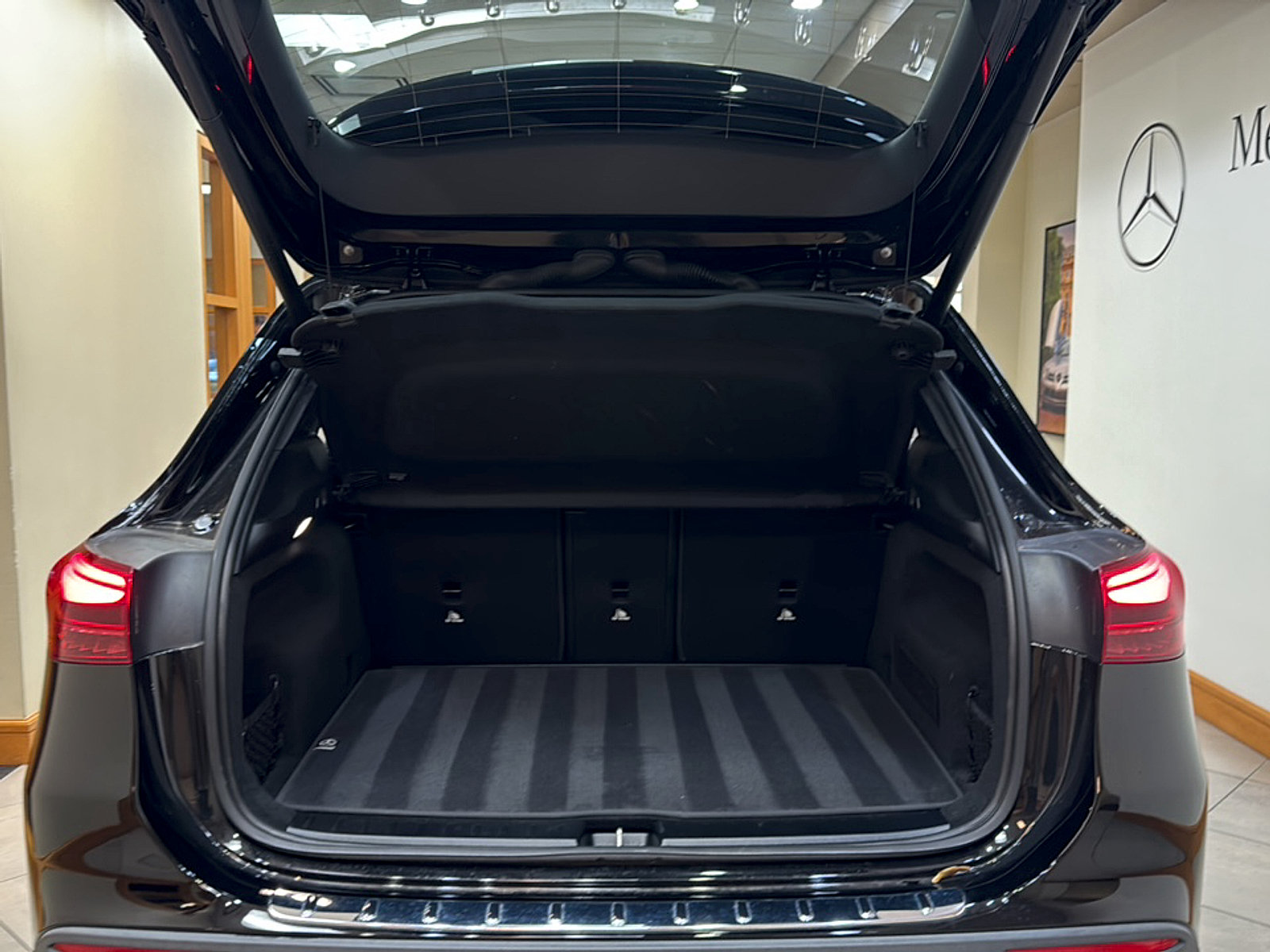 Certified 2025 Mercedes-Benz GLA 250 image 30