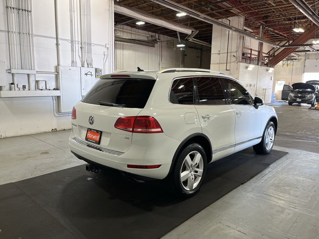 Used 2013 Volkswagen Touareg VR6 AWD/4WD image 6