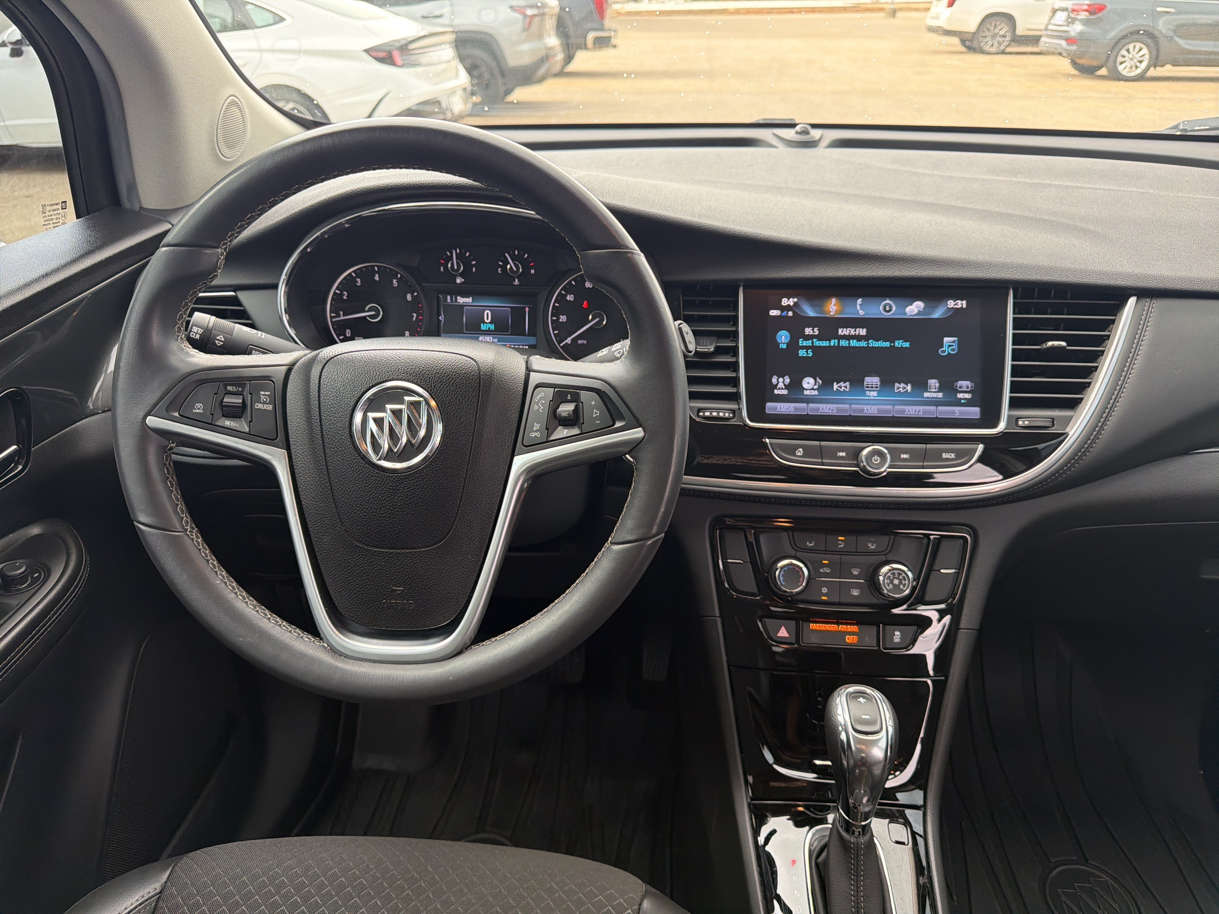 Used 2021 Buick Encore Preferred w/ Safety Package FWD image 11